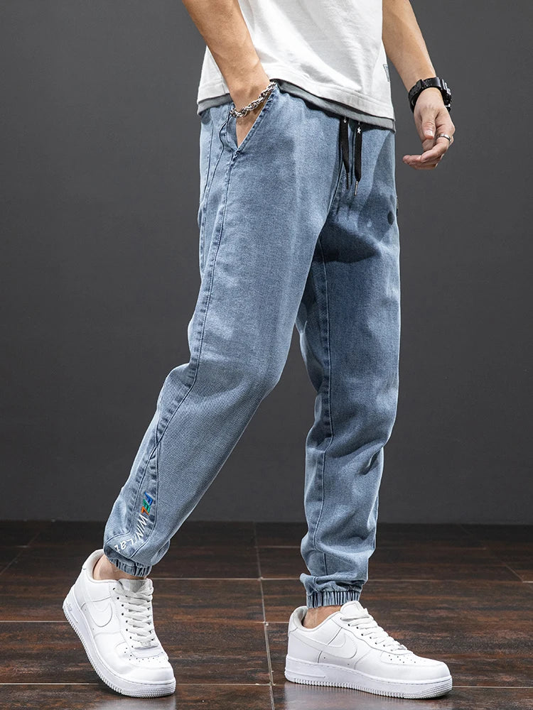 CLASSIC PENCIL JEANS